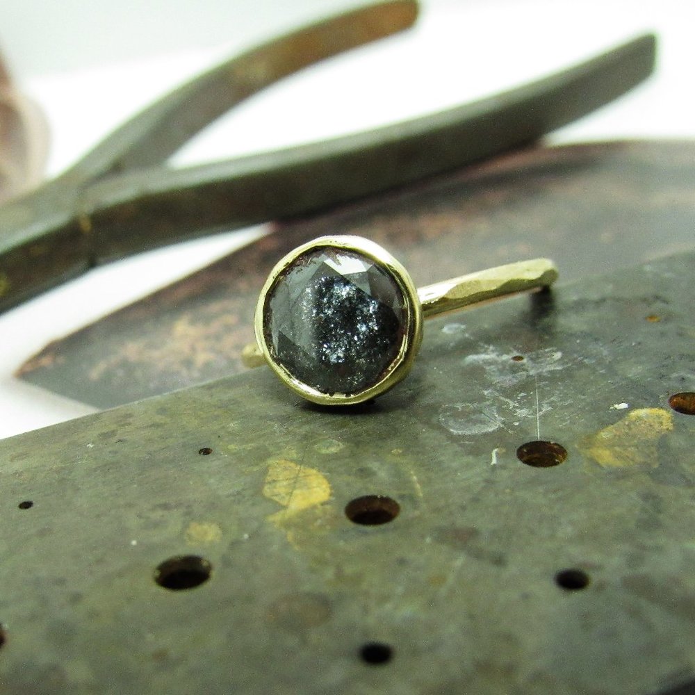 Alternative Engagement Ring with 2.00ct Black Diamond – Handmade 14K Gold–Unique